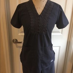 Charcoal grey’s anatomy scrub set